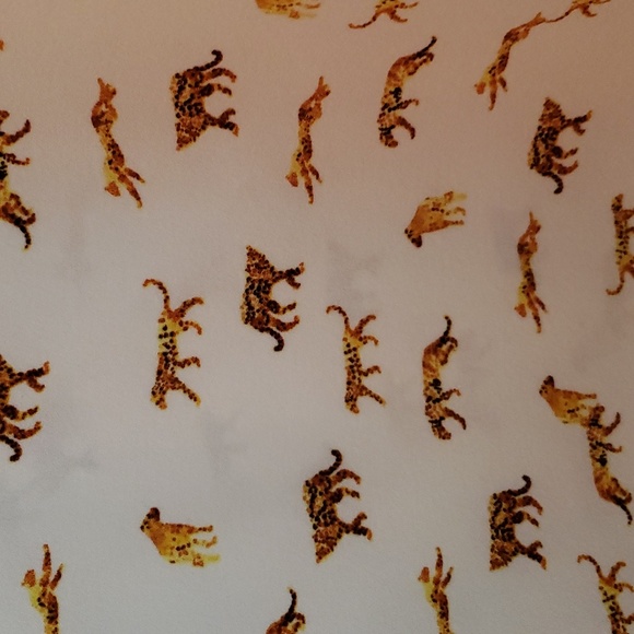 Blouse - Picture 2 of 3